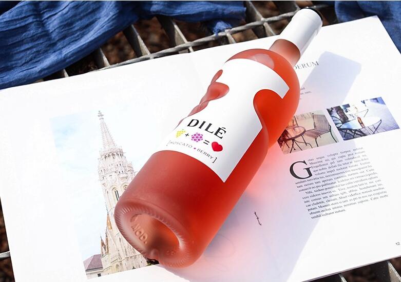 DILE帝力天使之手桃紅起泡酒 DILE帝力天使之手桃紅起泡酒