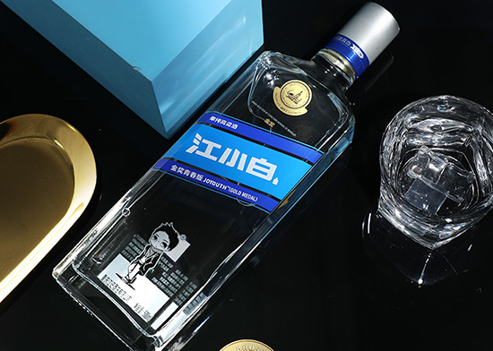 江小白高粱酒糧食白酒金獎青春版40度500ml4瓶整箱裝 江小白高粱酒糧食白酒金獎青春版40度500ml4瓶整箱裝