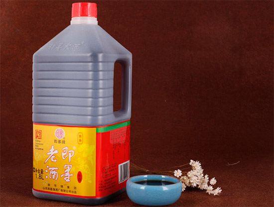 11.5°即墨老酒長春半甜焦香型黃酒1.8L價格,多少錢? 11.5°即墨老酒長春半甜焦香型黃酒1.8L價格,多少錢?