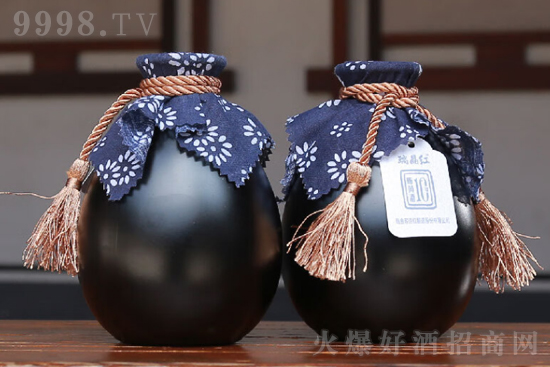 14°瑞晶紅客家黃酒十年陳500ml價格,多少錢? 14°瑞晶紅客家黃酒十年陳500ml價格,多少錢?