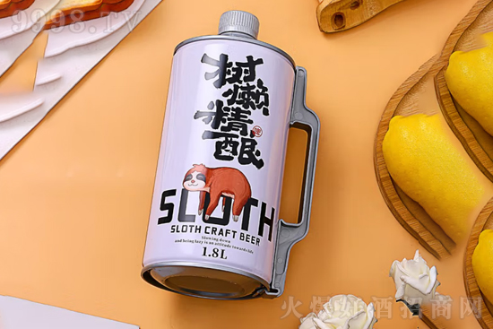 4.7°樹(shù)懶精釀白啤酒1.8L價(jià)格,多少錢? 4.7°樹(shù)懶精釀白啤酒1.8L價(jià)格,多少錢?