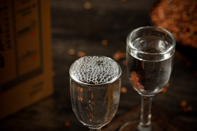 谷養(yǎng)康糧酒金窖齡