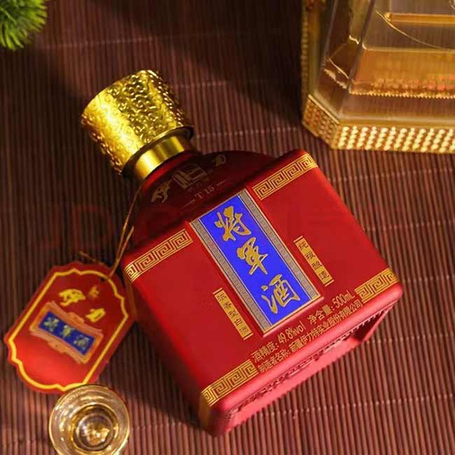 品名:伊力特將軍酒濃香型酒【49.8度500ml】